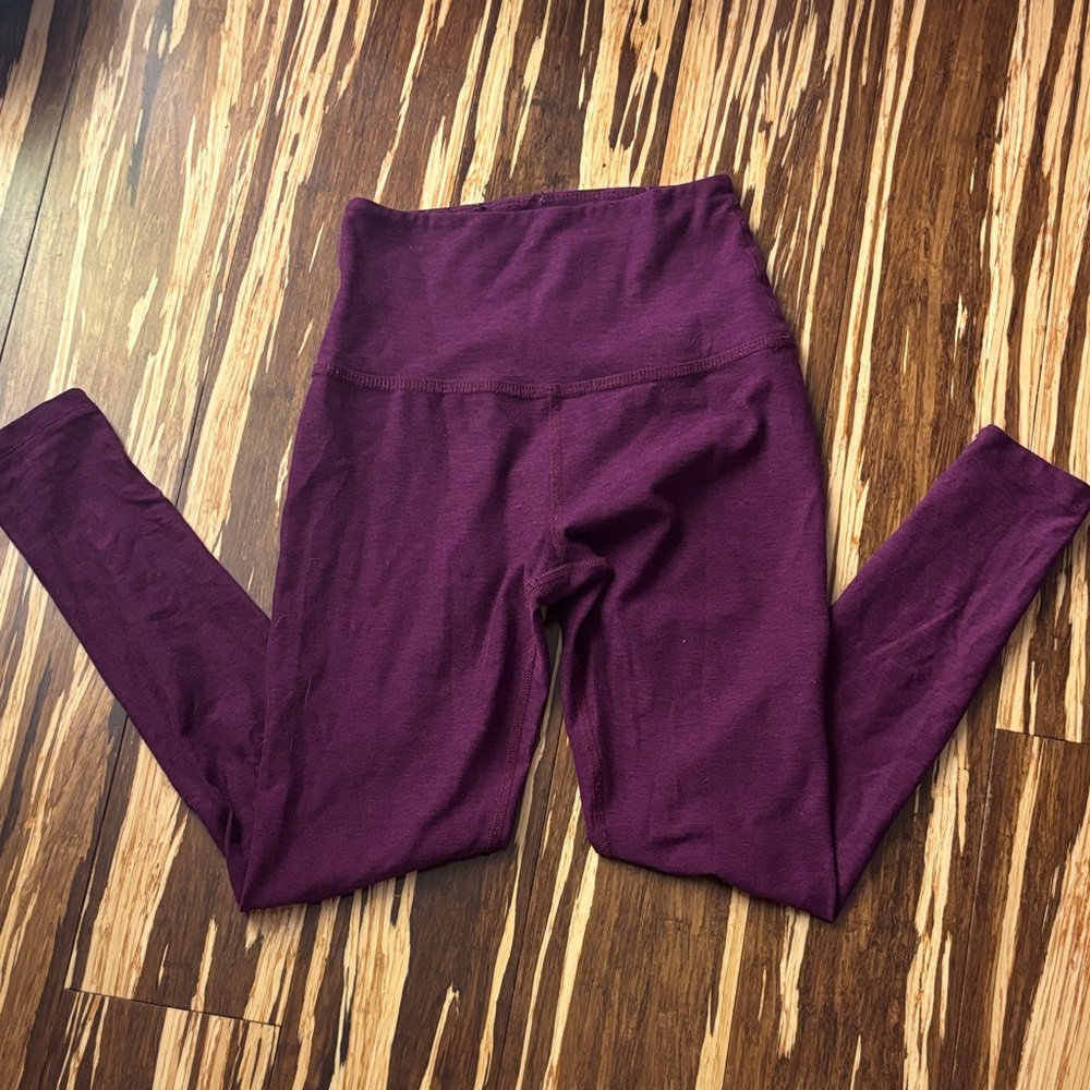 Beyond yoga Purple Leggings